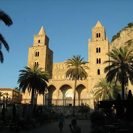 Blue Coral Гостевой дом 3*