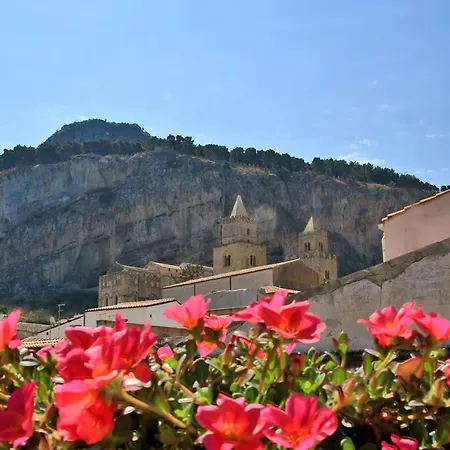 Blue Coral Apartment Guest house Cefalu